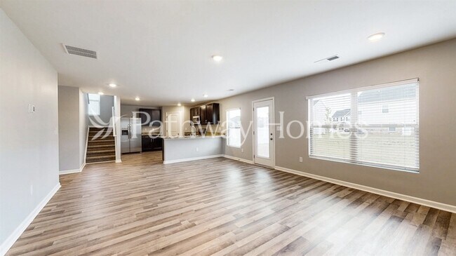 Foto del edificio - 2327 Burnett Ln
