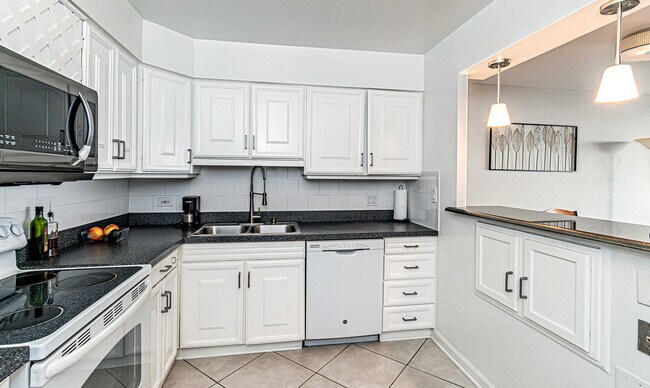 Foto del edificio - 6007 N Sheridan Rd