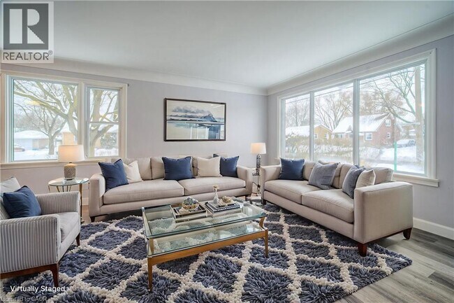 Photo du bâtiment - 184 Patricia Ave