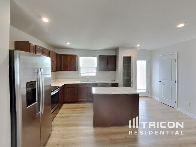 Foto del edificio - 3353 Thorpe Rd
