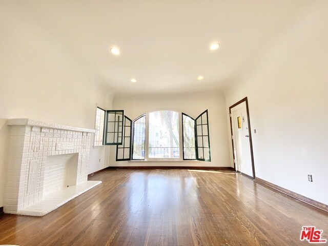 Primary Photo - 410 N Gardner St