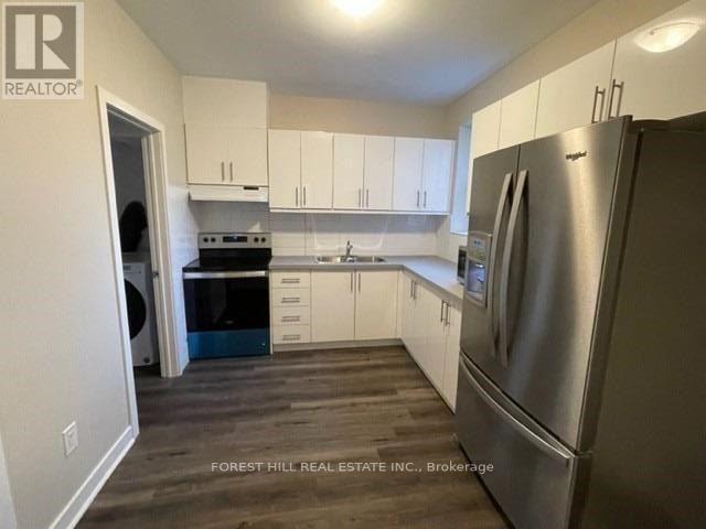 Photo du bâtiment - 68 Davisville Ave