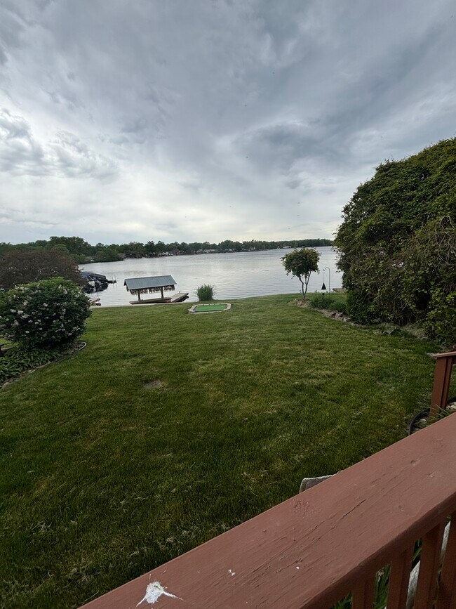 Building Photo - 4814 Whyem Dr