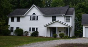 Building Photo - 541 E Main St