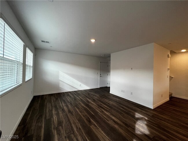 Building Photo - 10779 Purdy Ct