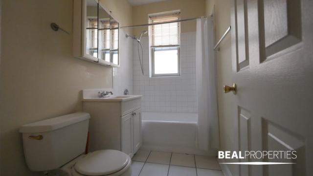 Foto del edificio - 1 bedroom in CHICAGO IL 60657
