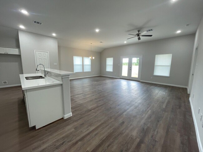 Foto del edificio - 227 County Rd 5017