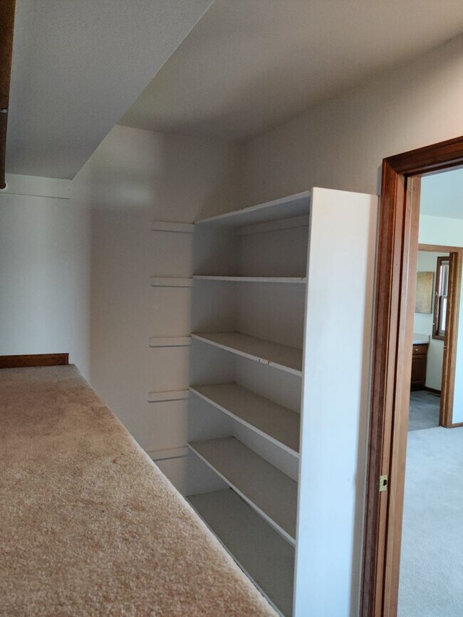 Building Photo - Stunning 3 Bed Home in Woodmoor!