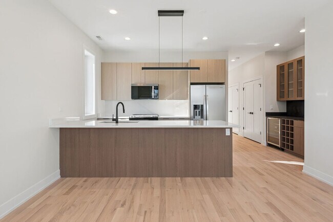 Foto del edificio - 4536 S Prairie Ave