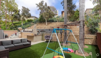 Building Photo - 1630 Magnolia Cir