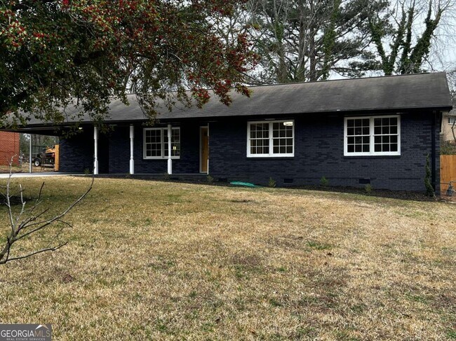 Foto del edificio - 1605 Brockett Rd