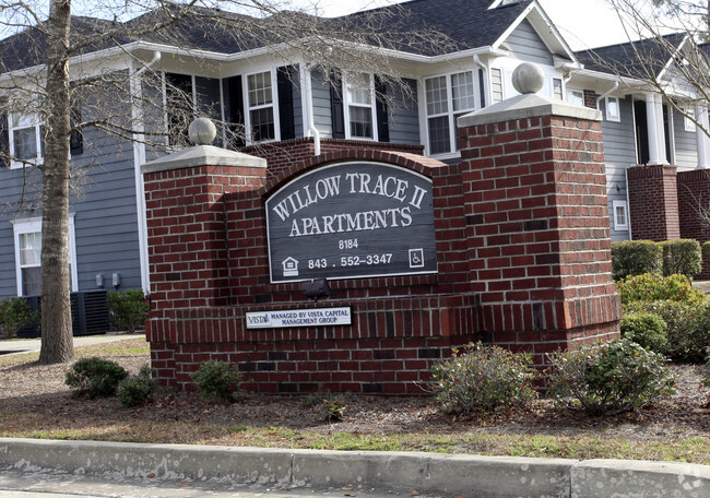 Building Photo - Willow Trace