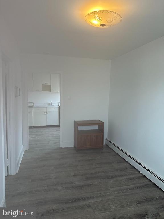 Foto del edificio - 424 S Matlack St