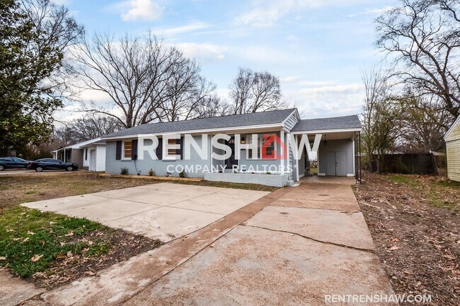 Building Photo - Text our Leasing Team at 901-820-4367 to S...