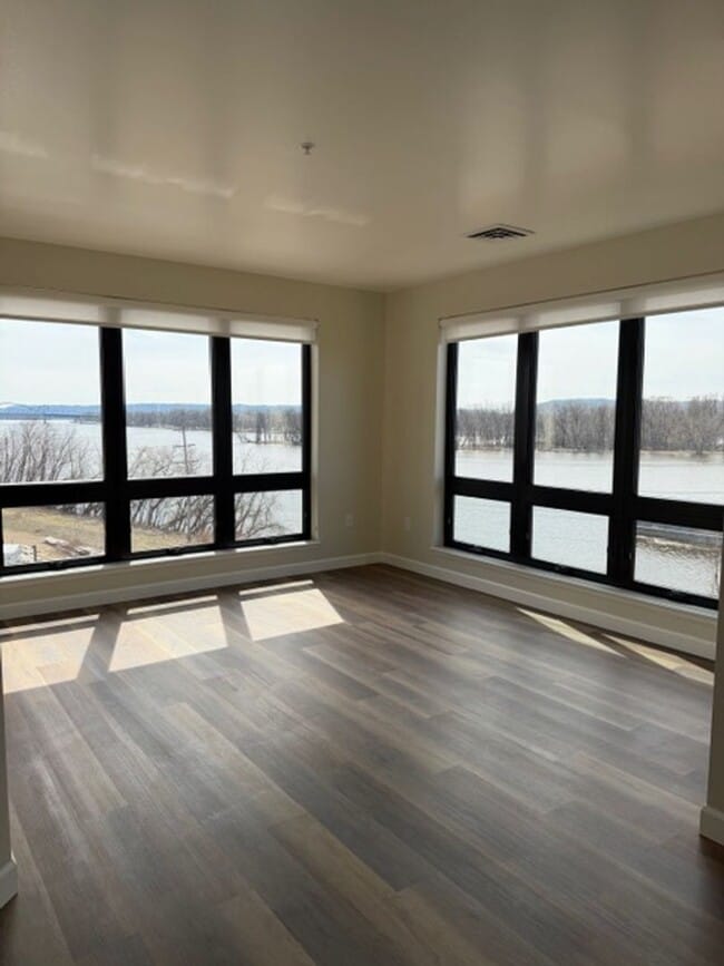 Foto del interior - War Eagle Apartments