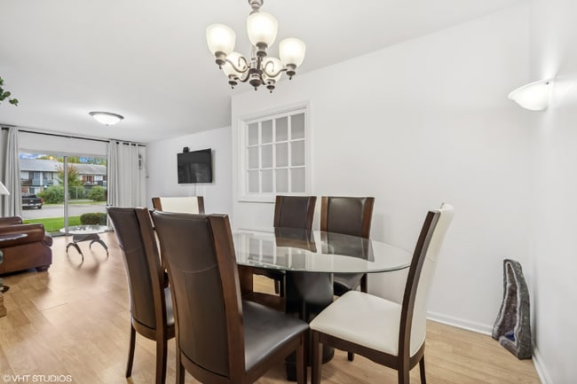 Foto del edificio - 931 Jonathan Ct