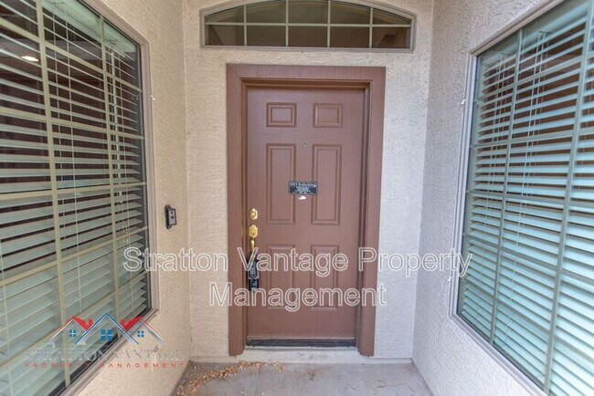 Foto del edificio - 44336 Juniper Ave
