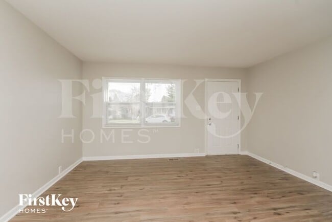 Building Photo - 408 Dalhart Ave