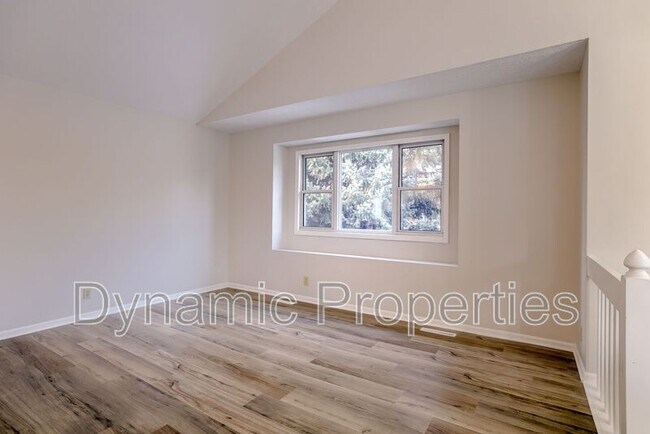 Building Photo - 14627 Echo Hills Dr
