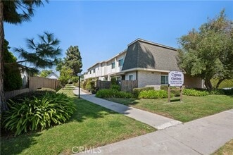 Building Photo - 25205 Cypress St