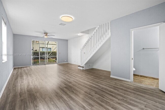 Building Photo - 2167 Hacienda Terrace