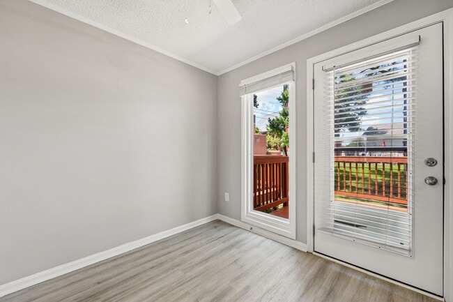 Building Photo - APPLICATION PENDING!!! $250 Rental Credit ...