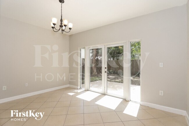 Foto del edificio - 3168 NE 4th St