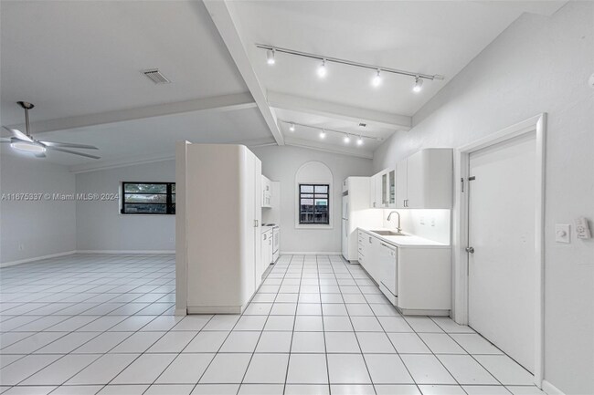 Building Photo - 13900 SW 111th St