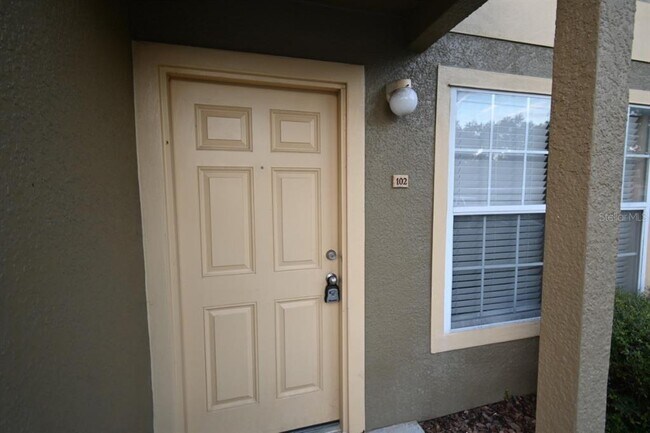 Building Photo - 36047 Deer Creek Dr