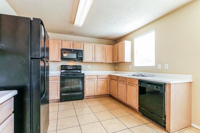 Foto del edificio - 521 Merton Ct