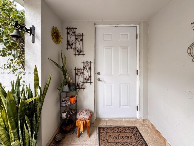 Foto del edificio - 19100 Bob-O-Link Dr