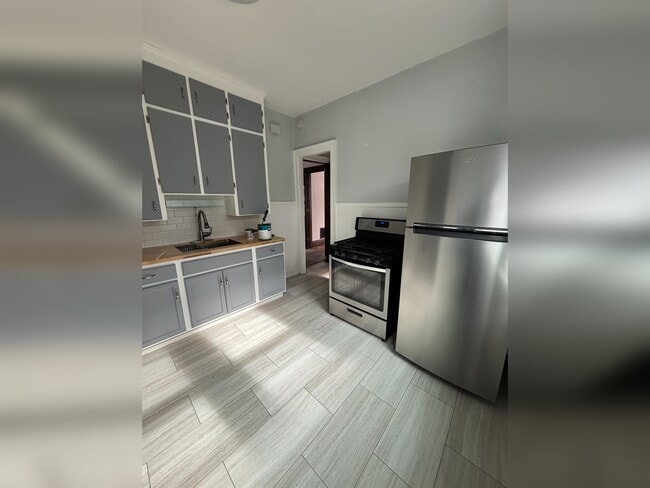 Foto del edificio - 126 Oxford Ave