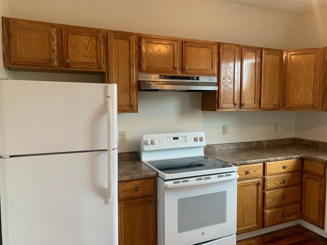 Foto principal - 3542 Edwards Rd