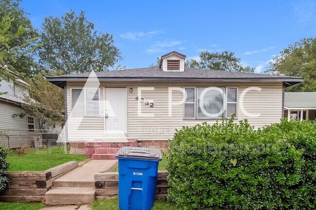 Building Photo - 4232 S 24th W Ave