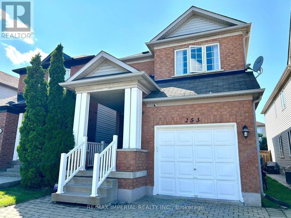 Photo principale - 253 Featherstone Rd