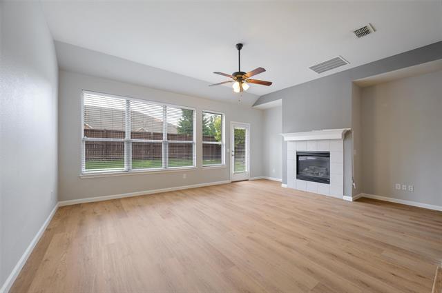 Foto del edificio - 7608 Archer Way