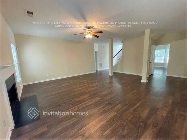 Foto del edificio - 633 Rock Hill Pkwy