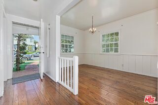 Foto del edificio - 11438 Berwick St