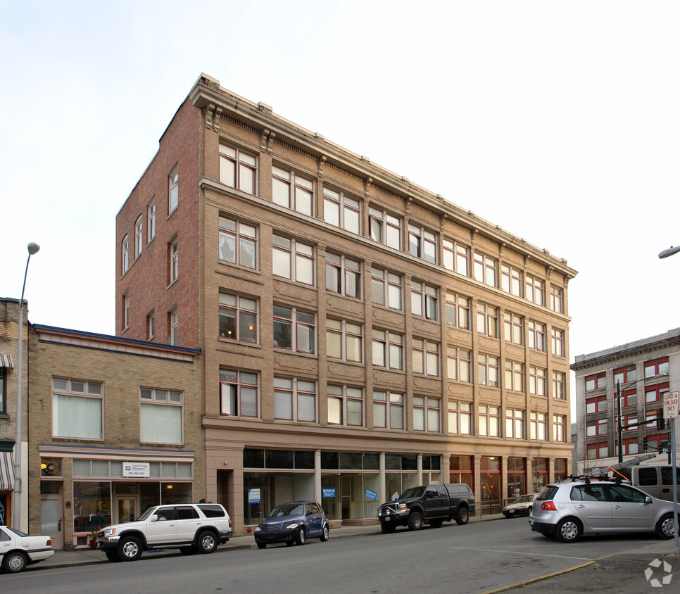 Building Photo - Commerce Building/Hodge Apartments