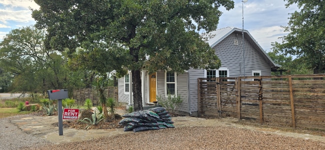 Building Photo - 178 Woodcrest St