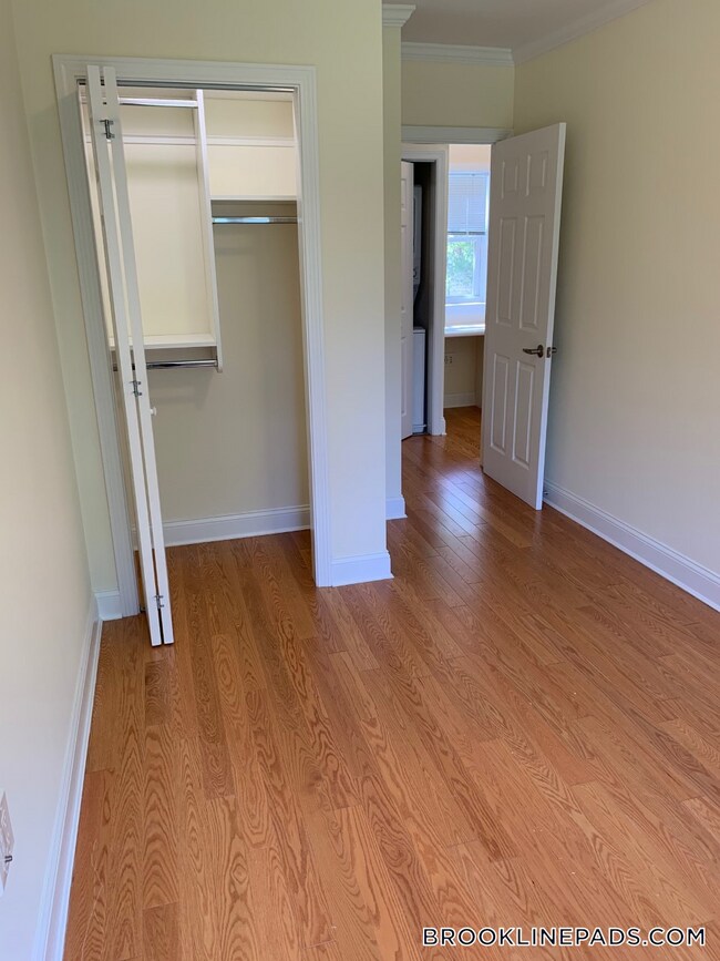 Foto del edificio - 210 Gerry Rd