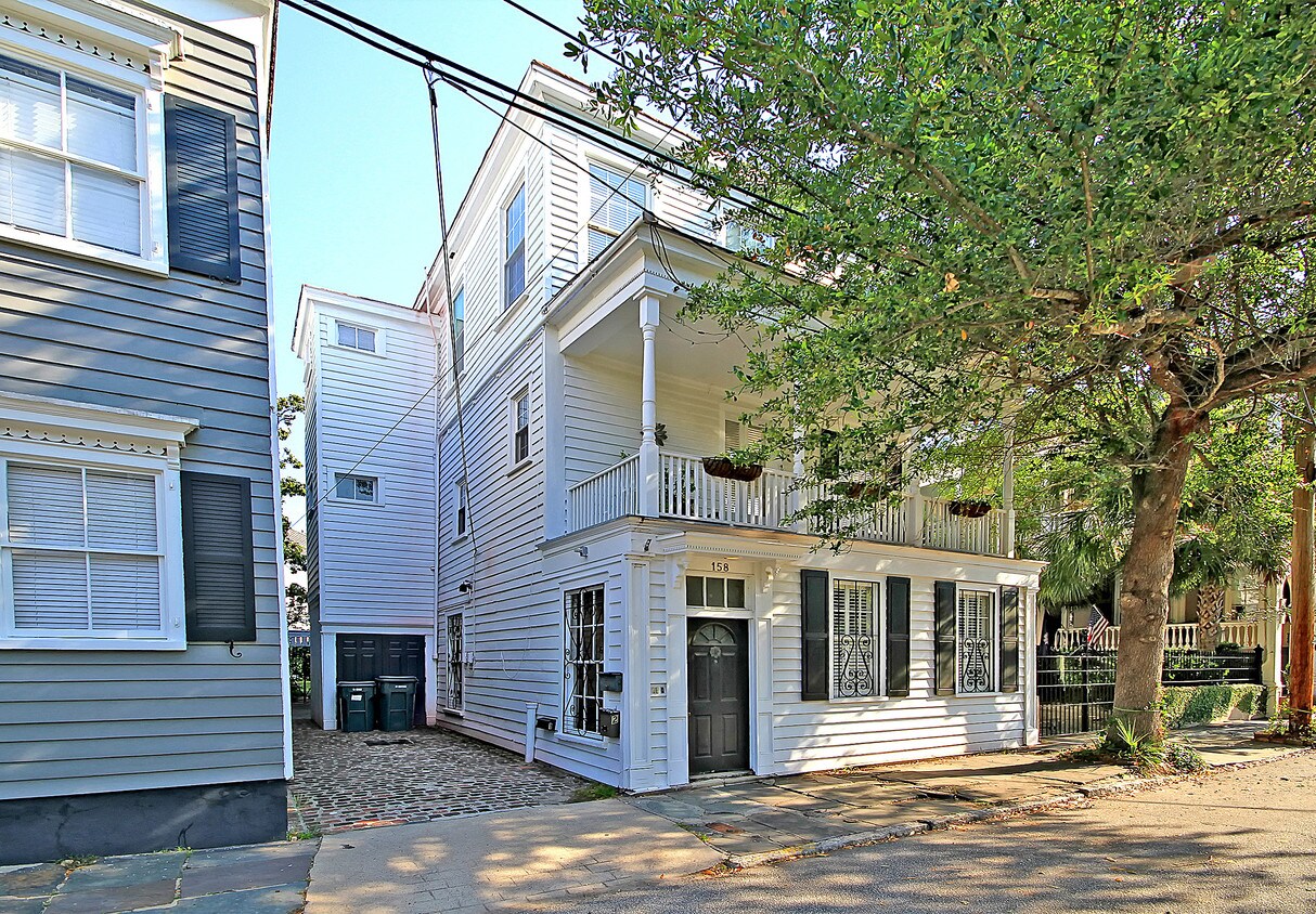 Primary Photo - 158 Wentworth St