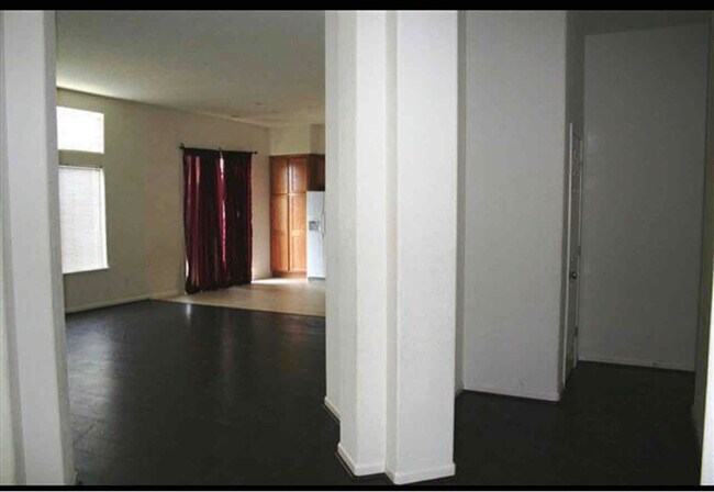 Foto del edificio - 3475 Musgrave Ave