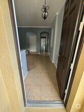 Building Photo - 5014 Wise Bird Dr