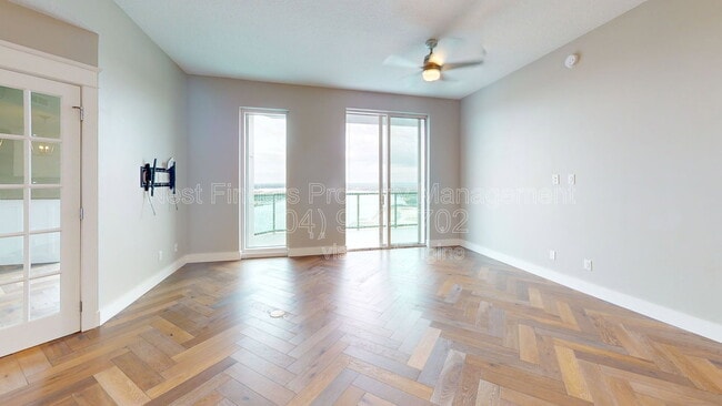Building Photo - 1431 Riverplace Blvd