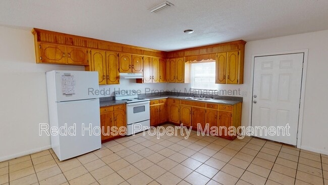 Building Photo - 215 Damascus Rd