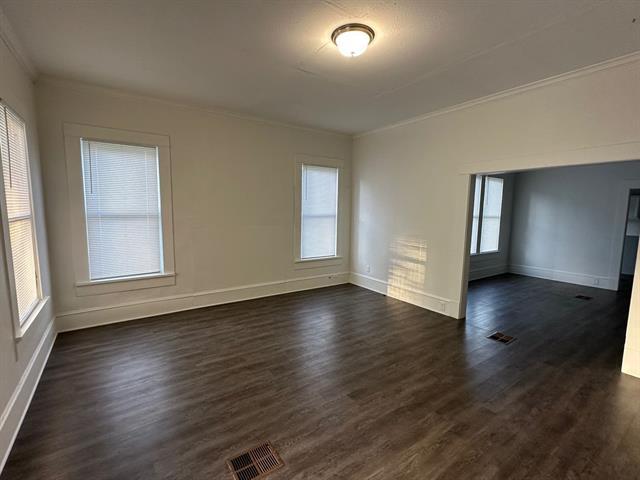 Foto del edificio - 2627 Dillard St