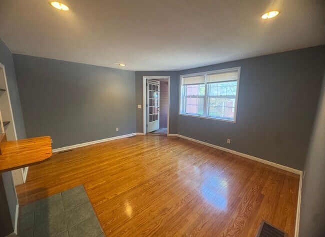 Foto del edificio - Heritage Hill One-Bedroom, One-Bathroom Ap...