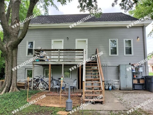 Building Photo - Cute and Affordable Olathe Apartment-Comin...