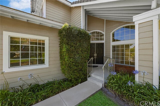 Building Photo - 6718 Vanderbilt Pl